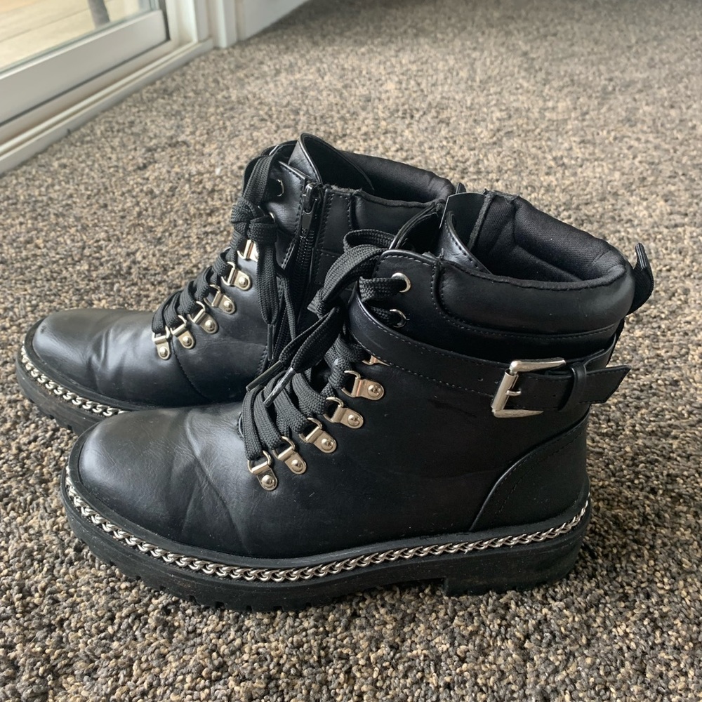 Combat boots - black- Size 8